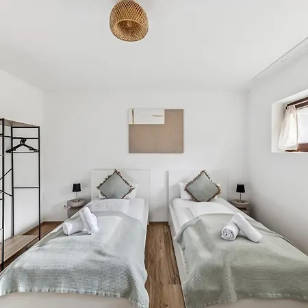 Casas Oasis - Mit Einzel- & Doppelbetten * باد فسينغ